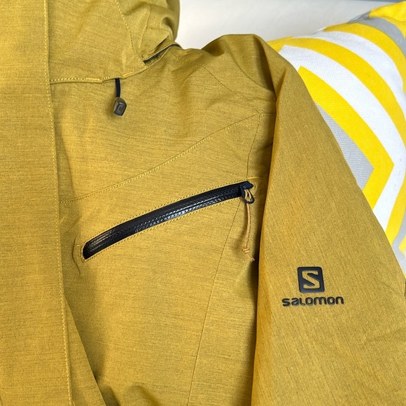Salomon Jackets & Blazers - NWT Salomon Fantasy women’s jacket